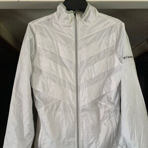 Ladies Medium Lightweight Columbia Jacket
